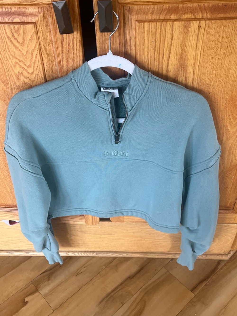 Gymshark Women's Sage Green Cropped Half-Zip Pullover
